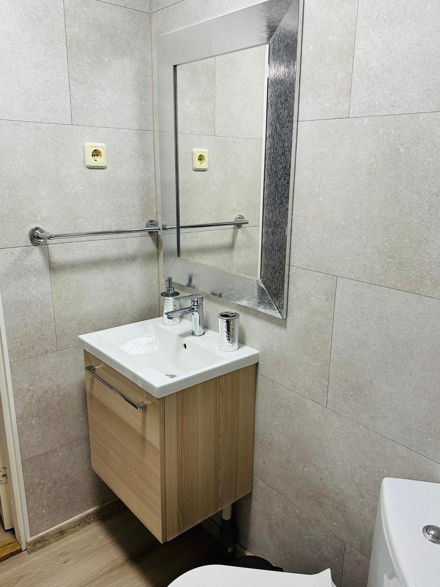 Zair Apartments Tallinn Ngoại thất bức ảnh